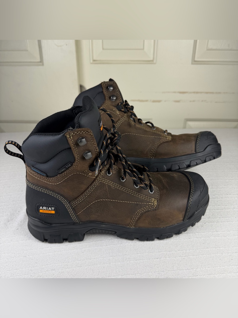 Ariat Treadfast 6 Inch Size 10.5B Waterproof Steel Toe Work Boots